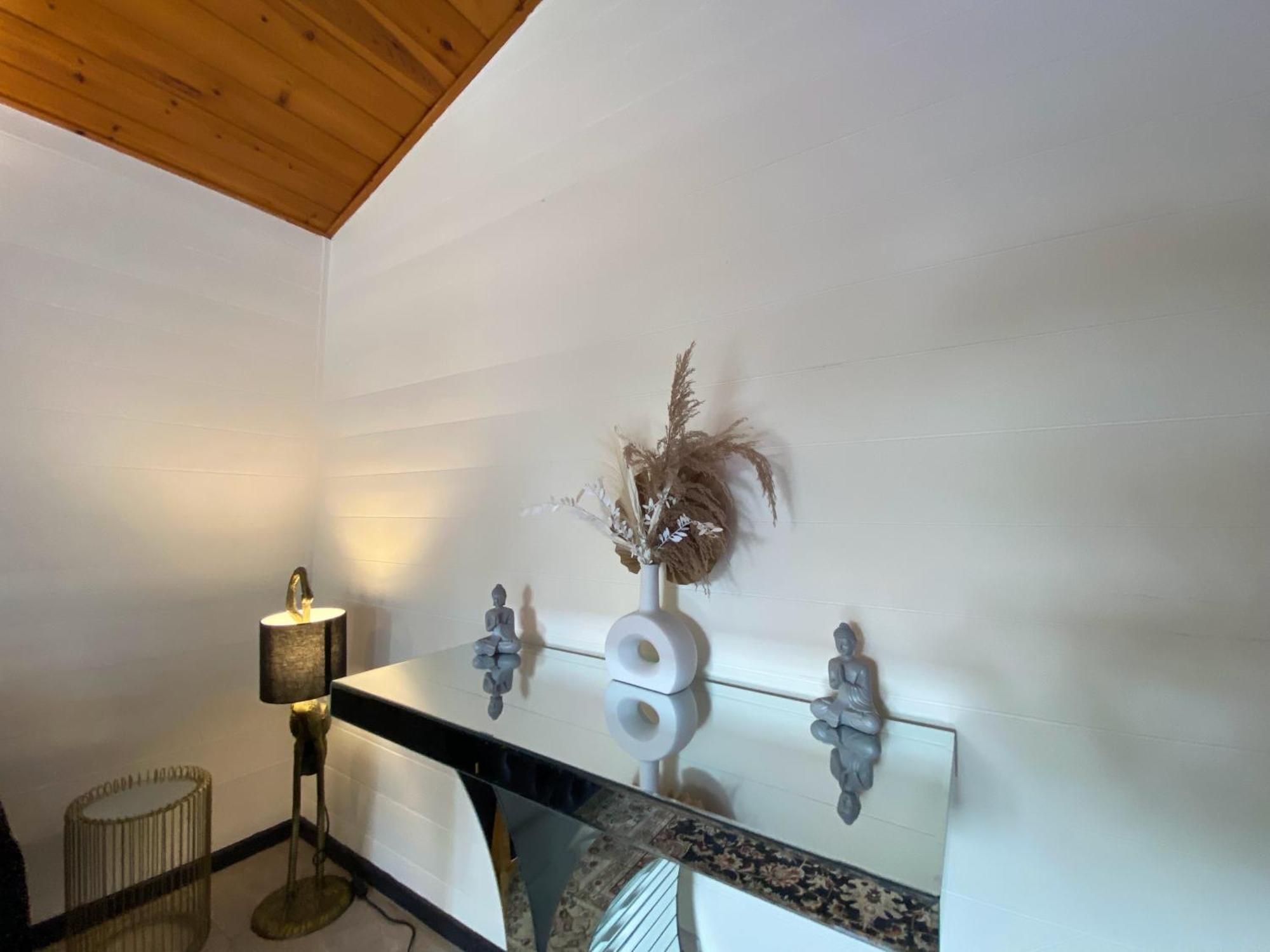 Villa Magpie 2 Hot Tub Huntersmoon-Warminster-Longleat-Wiltshire Esterno foto